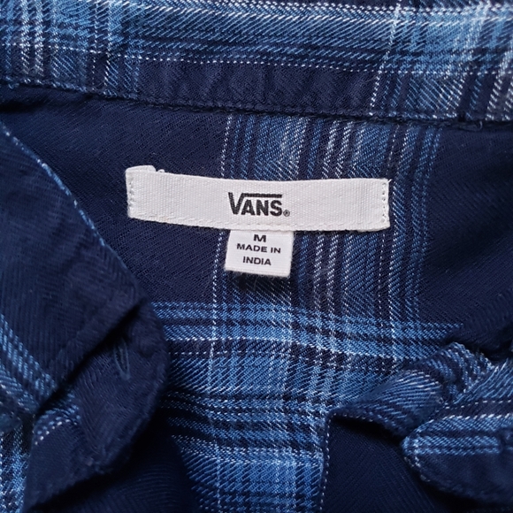 Vans sleeveless flannel button down shirt - Picture 2 of 3